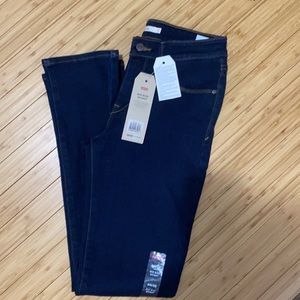 LEVI STRAUSS & CO Women’s Mid Rise Skinny Sz 6M/28 NWT